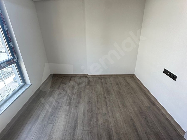 HALK SOKAKTA 3 KAT ÖN CEPHE 1+1 KOMBİLİ SIFIR DAİRE - Görsel 13