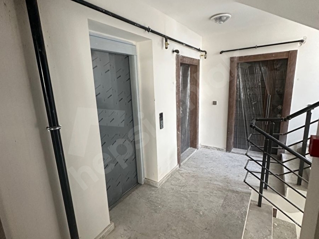 HALK SOKAKTA 3 KAT ÖN CEPHE 1+1 KOMBİLİ SIFIR DAİRE - Görsel 23