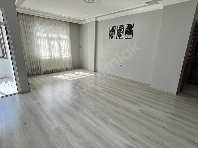 Gaziosmanpaşa Marmara Caddesinde Satılık 2+1 100m2 Arakat Daire - Görsel 3