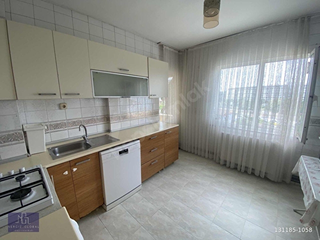KAVACIKTA MEDİPOL ÜNİVERSİTESİNE YAKIN GENİŞ VE FERAH 3+1DAİRE - Görsel 25