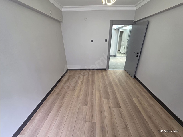 ALSANCAK MAH.DE ÖN CEPHE FULL YAPILI YÜKSEK KİRA GETİRİLİ 3+1 - Görsel 23