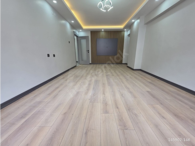 ALSANCAK MAH.DE ÖN CEPHE FULL YAPILI YÜKSEK KİRA GETİRİLİ 3+1 - Görsel 3