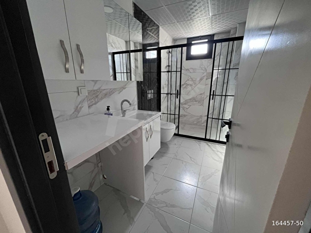 SEYREK MERKEZDE 1+1 DOĞALGAZLI SIFIR KİRALIK DAİRE - Görsel 12