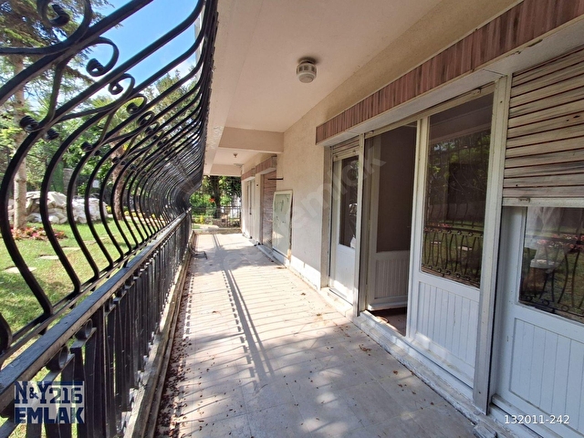 BÜYÜKADADA VAPUR İSKELESİNE 7 DAKİKA SAKİN SOKAKTA 80M2 DAİRE - Görsel 18
