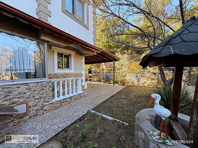 ALTIN EMLAKTAN AYVALIK KÜÇÜKKÖY BADAVUTTA SATILIK 4+1 VİLLA - Görsel 10