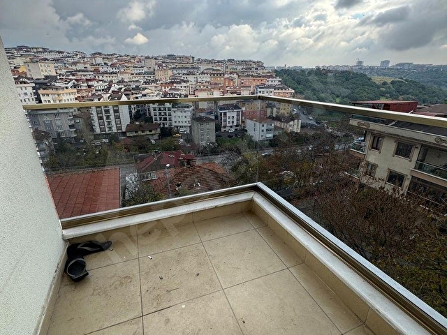 İÇERENKÖY MUHTARLIĞA YAKIN TERASLI ÖNÜ AÇIK 3+2 - Görsel 4