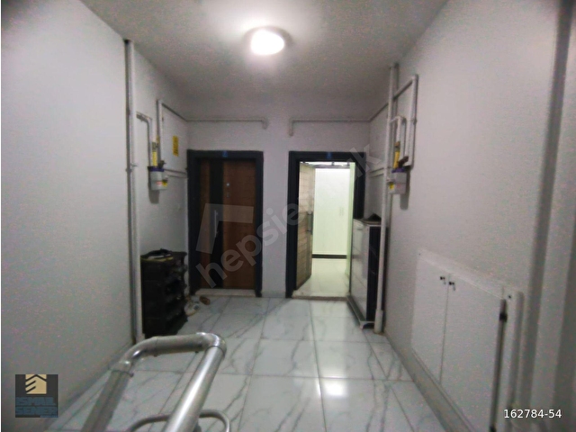 AHMET GÖĞÜŞ CADDESİNDE SATILIK 3+1 ARAKAT DAİRE - Görsel 6