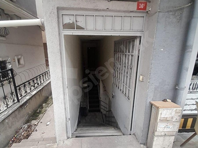 KÜÇÜKCEKMECE YENİ MAHALLE 300 M2 HİSSELİ SATILIK DEPO İŞYERİ - Görsel 29
