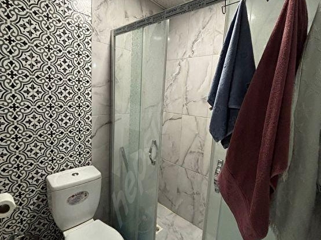 SATILIK EŞYALI KİRACILI 1+1. 50 M2. DAİRE ÖNÜ AÇIK, GÜNEY CEPHE, YENİ YAPI - Görsel 5