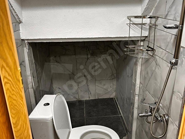 CİLAVCI SOKAKTA KİRALIK EŞYALI ÖN BODRUM STÜDYO DAİRE - Görsel 9