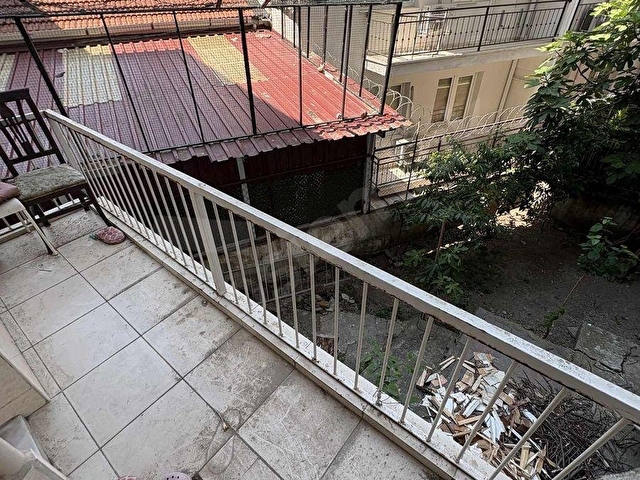 Tramvay ve Metro Yakını 3+1 Çift Cephe Çift Balkon Ara kat - Görsel 2