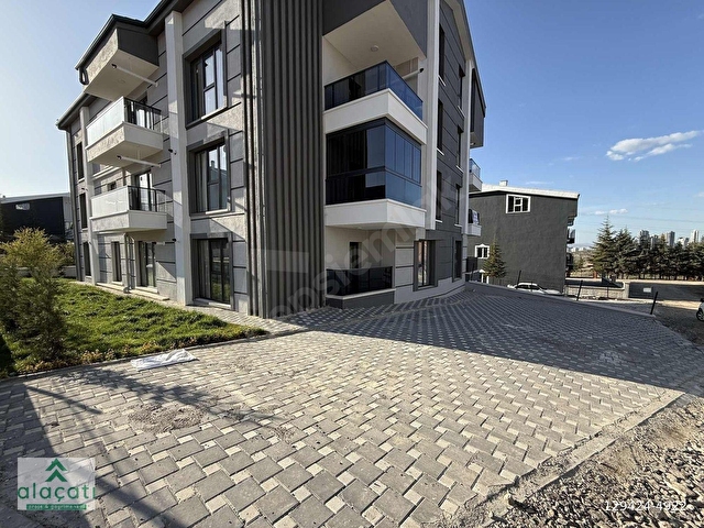 alaçatıİNCEKTE GÜNEY/ÖN CEPHE/YERDEN ISITMA 2+1 KİRALIK DAİRE
