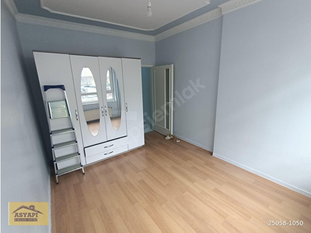 ASYAPIDAN 3+1 100 m2 DİKMEN CADDESİNDE AÇIK OTOPARKLI KALORİFERLİ - Görsel 16