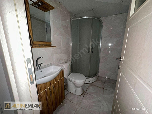 ESENYURT TURGUT ÖZAL MAHALLESİNDE , TORİUM AVM NİN YANIBAŞINDA , METROBÜSE 3 DK SATILIK DAİRE 2+1 - Görsel 25