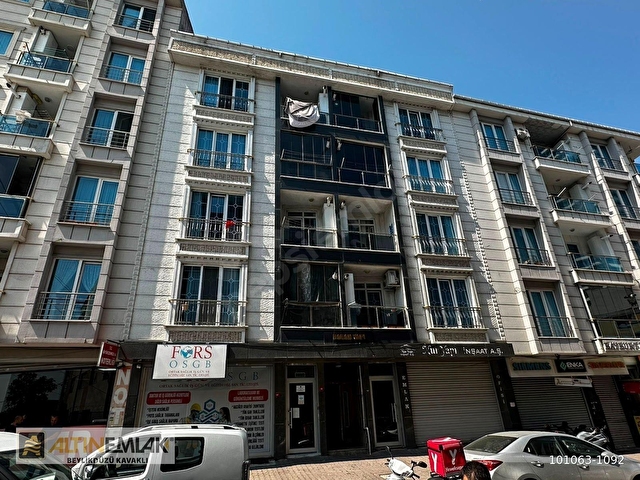 ESENYURT TURGUT ÖZAL MAHALLESİNDE , TORİUM AVM NİN YANIBAŞINDA , METROBÜSE 3 DK SATILIK DAİRE 2+1 - Görsel 2