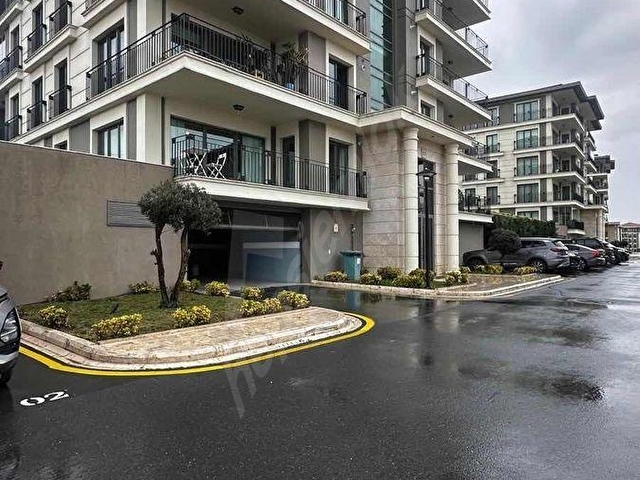 DENİZ İSTANBUL SEDEF KONAKLARI DENİZ MANZARALI SATILIK 4+1 DAİRE