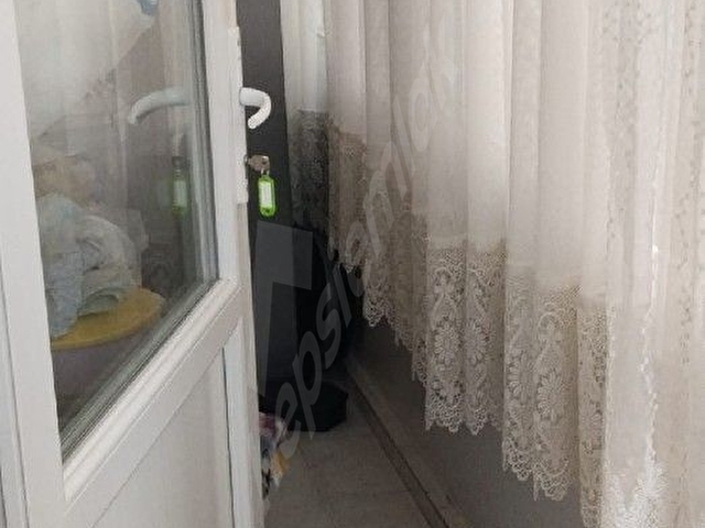 MASRAFSIZ TERASI VE KİLERİ OLAN MUTFAK DOLABI KAPILAR WC BANYO BADANASI YENİ YAPILMIŞ SATILIK DAİRE - Görsel 19