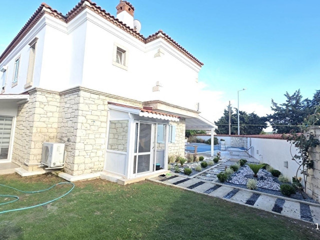 ROYAL ALAÇATIDAN ALAÇATI MERKEZE YÜRÜME MESAFESİNDE 3+1 HAVUZLU - Görsel 4