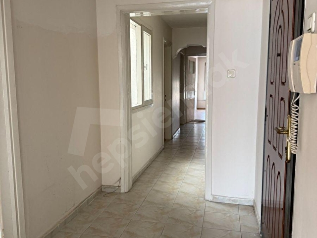 ÜÇKUYULAR CADDE ÜSTÜ ÇOK MERKEZİ KONUMDA - Görsel 9
