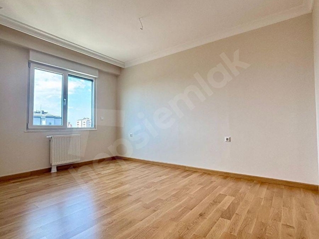 ERENKÖY DİVANIN SOKAĞINDA SIFIR BİNADA ARMADADAN 100M²NET - Görsel 9