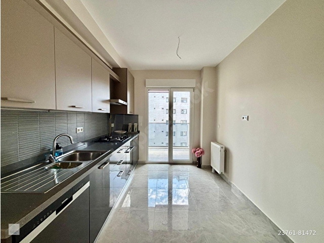 ERENKÖY DİVANIN SOKAĞINDA SIFIR BİNADA ARMADADAN 100M²NET - Görsel 8