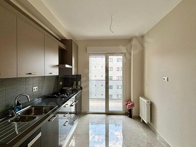 ERENKÖY DİVANIN SOKAĞINDA SIFIR BİNADA ARMADADAN 100M²NET - Görsel 22