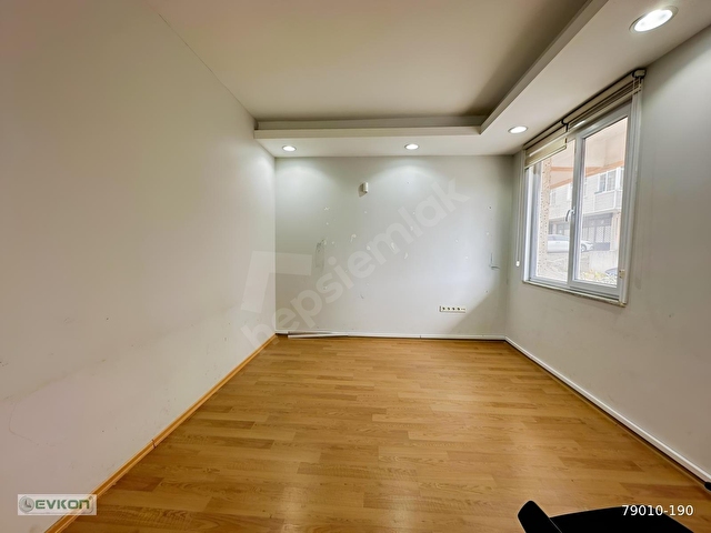 EVKON YAPIDAN CADDE ÜZERİ TABELA DEĞERİ YÜKSEK 140 M2 OFİS KATI - Görsel 21
