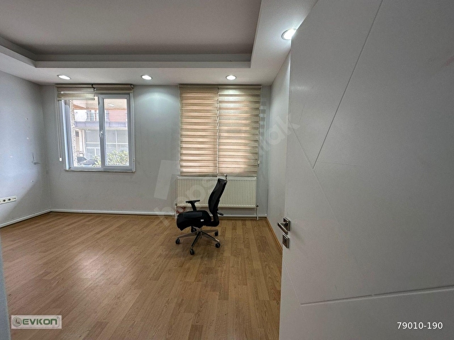 EVKON YAPIDAN CADDE ÜZERİ TABELA DEĞERİ YÜKSEK 140 M2 OFİS KATI - Görsel 23