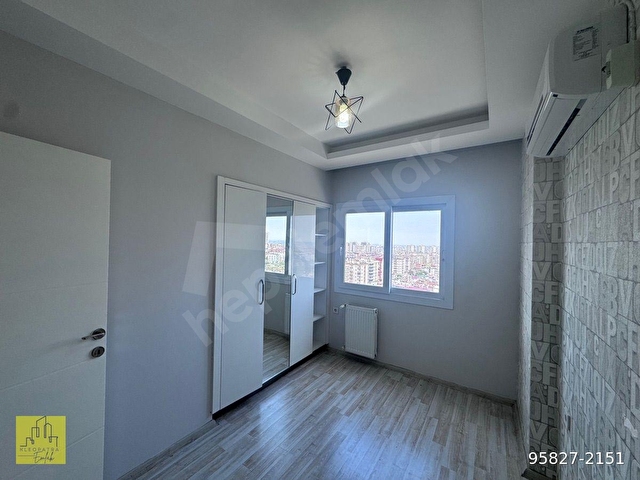 SATILIK ERGENEKON DA 4+1 ADA MUTFAK SİTE İÇERİSİNDE FIRSAT DAİRE - Görsel 18