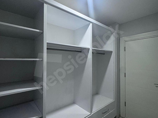 SATILIK ERGENEKON DA 4+1 ADA MUTFAK SİTE İÇERİSİNDE FIRSAT DAİRE - Görsel 22