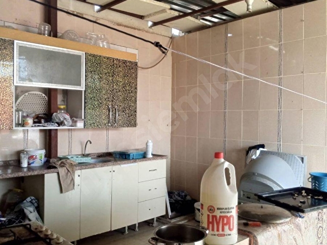 yeşilevler mahallesi satılık 2,5 katlı müstakil ev - Görsel 8