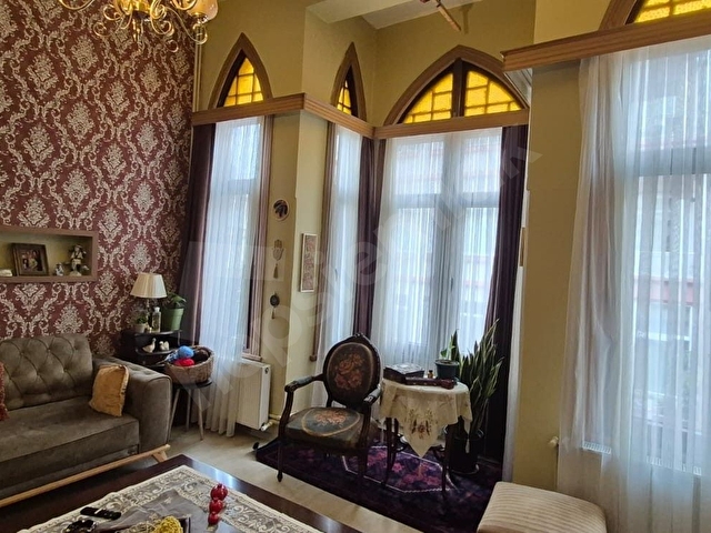 Yeldeğirmeninin Kalbinde, 75m2 Arsalı, 215m2 net Kullanım Alanına Sahip, Nadide Bir Mülk - Görsel 11