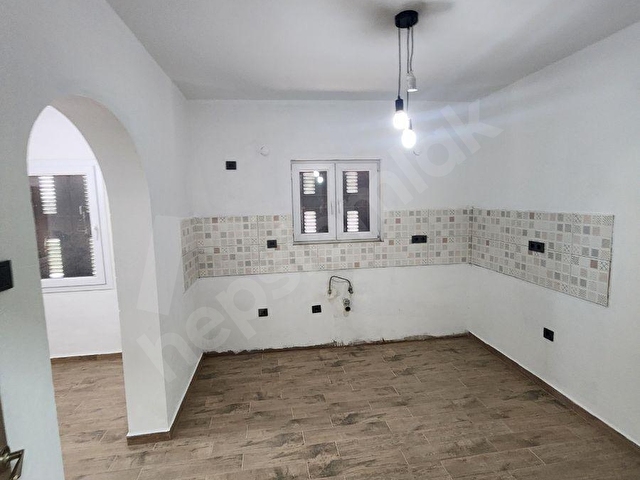 Ayvalık Bağyüzü Bahçeli Taş Yapı Köy Evi Satılık - Görsel 18
