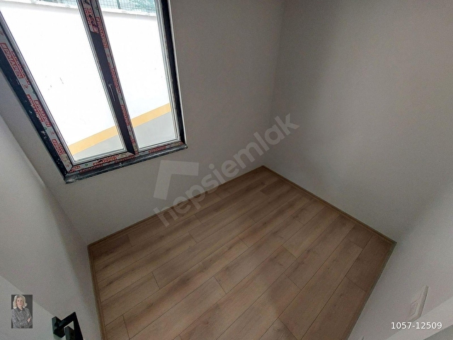 İlkeden İdealtepede Sıfır Binada Ön Cephe Sahile Yakın 65m2 2+1 - Görsel 11