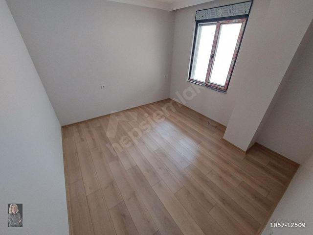 İlkeden İdealtepede Sıfır Binada Ön Cephe Sahile Yakın 65m2 2+1 - Görsel 19