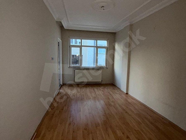 Gaziosmanpaşa Merkezde Kiralık 2+1 Daire - 110m² - Görsel 29