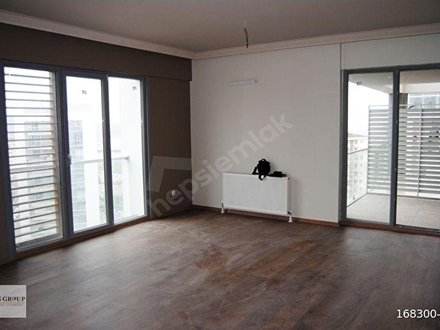 Kurtköy Mira Beş Yıldız Sitesinde Satılık Boş 2+1 Daire - Görsel 7