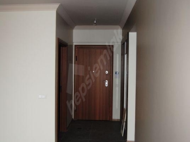 Kurtköy Mira Beş Yıldız Sitesinde Satılık Boş 2+1 Daire - Görsel 14
