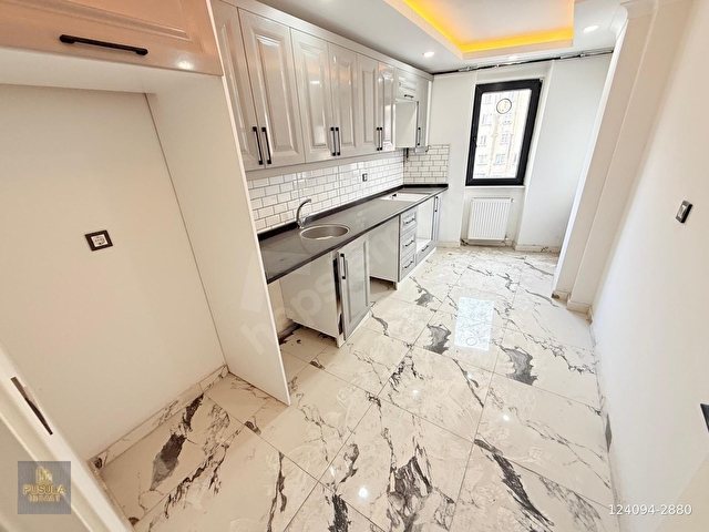 PUSULA İNŞ.TAN 50 YIL MAH CADDE UZERİNDE 125M2 3+1 1KAT DAİRE - Görsel 14
