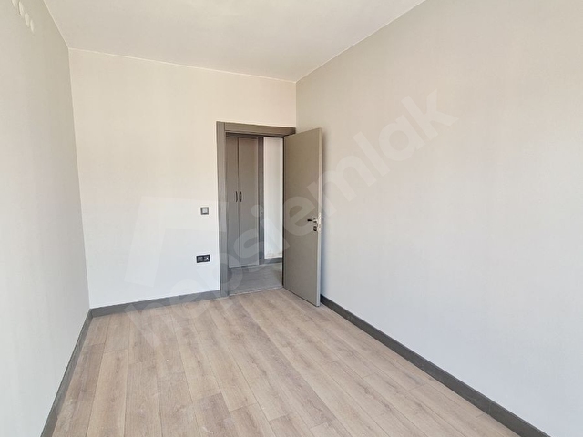 KENTSEL DÖNÜŞÜMDE LÜKS KİRALIK 3+1 DAİRE - Görsel 5