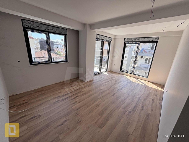 Sinan Mah. 2+1 ara kat 90m² yerden ısıtma+ ayrı mutfak daire - Görsel 3