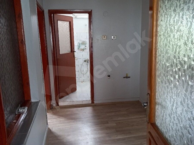 Gelibolu Camikebir merkezde arsa payı büyük SATILIK 4+1 OKAZYON daire. - Görsel 9
