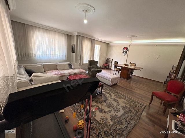Forbes Caddesi Üzeri 3+1 Doğalgazlı 135 M2 Satılık Fırsat Daire - Görsel 8
