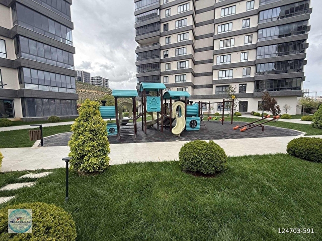 HEYBELİADA SİTESİNDE SATILIK 3+1 ARA KAT DAİRE - Görsel 10