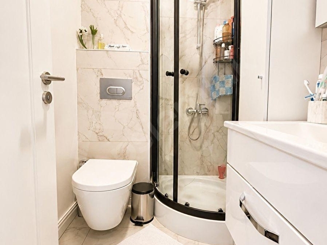 Grena Suadiye Sitesi nde Deniz Manzaralı 3+1 Satılık Daire - Görsel 21