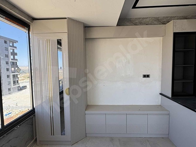 BEŞTEPE ONKOLOJİDE YÜKSEK KONUMDA SATILIK 3,5+1 DAİRE - Görsel 5