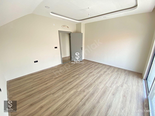 ALANYA ÇIPLAKLIDA DOĞA MANZARALI 3+1 DUBLEX GENİŞ SATILIK DAİRE - Görsel 18