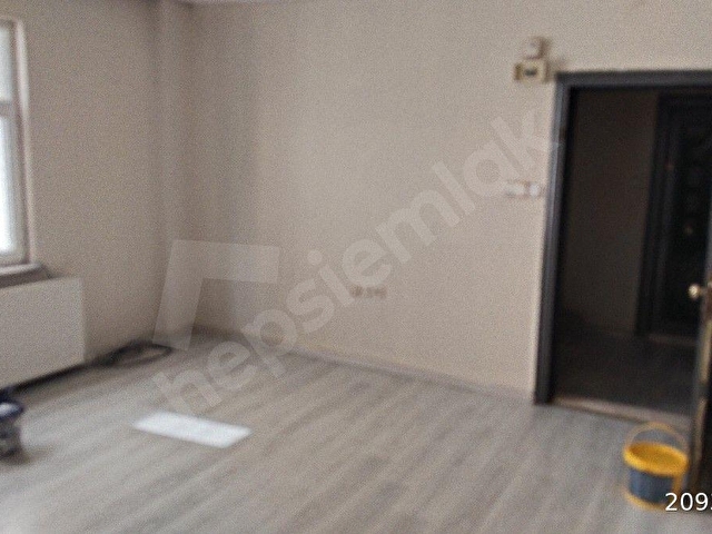 BULGURLU METRO 15 DAK  3 KAT 2+1 ODA  85 M2 AYRI MUTFAK BALKONLU - Görsel 30