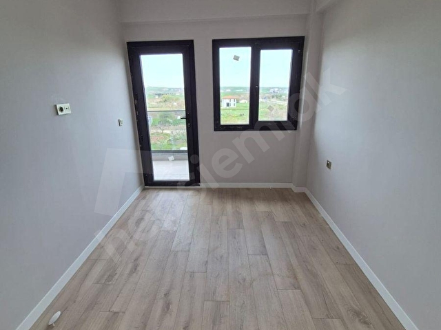 DELUXDEN ATATÜRKTE ŞEHİR MANZARALI ÖNÜ AÇIK LUX SATILIK 1+1 - Görsel 11