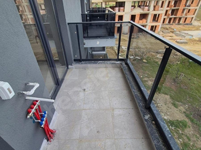 DELUXDEN ATATÜRKTE ŞEHİR MANZARALI ÖNÜ AÇIK LUX SATILIK 1+1 - Görsel 18